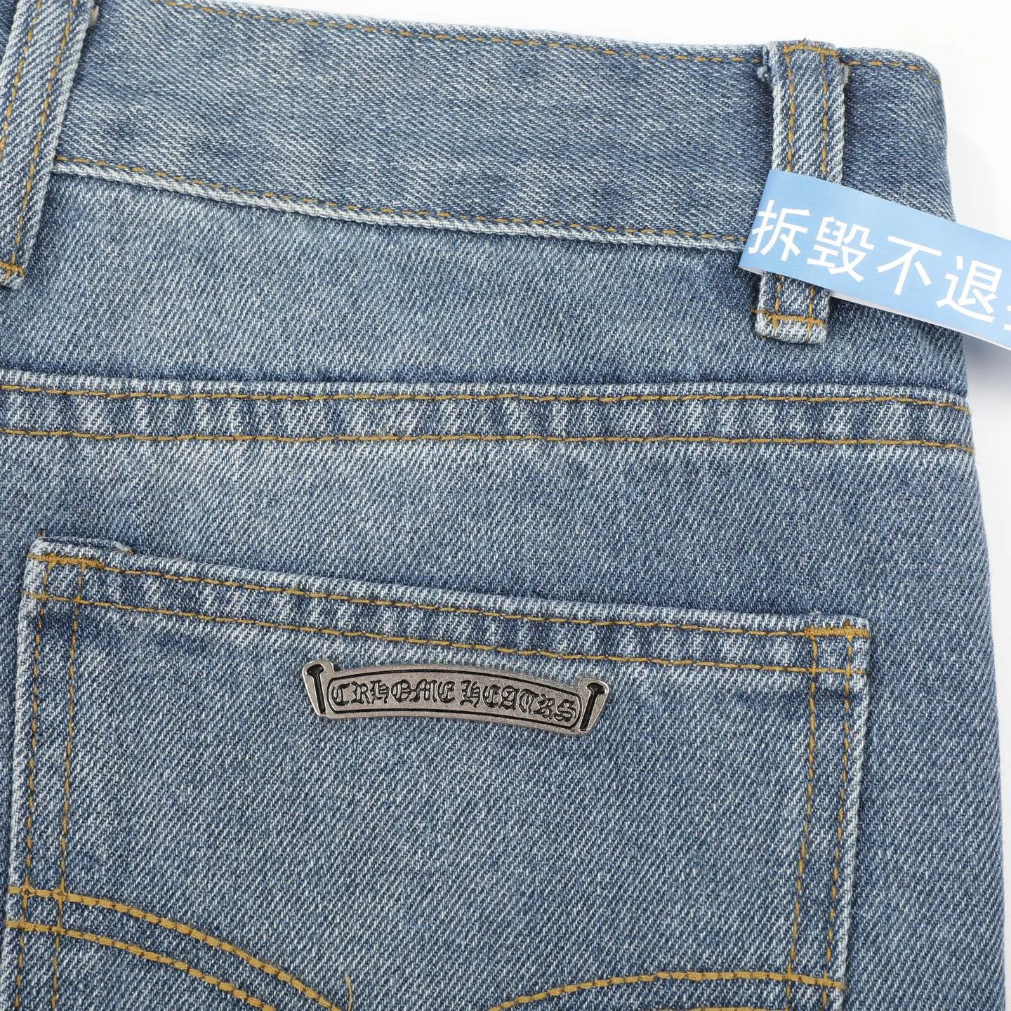 P230 Chrome Hearts CH/Chrome Hearts classic blue and white cross-patterned leather jeans. Original purchase and patterning. Really restores the ultimate texture of Vintage. Special Italian cowhide print and then cut. Customized three-layer thick line leather of sheepskin. The whole body is spliced in heavy water washing process. Craftsmen hand-splash ink. You can see the details. Three-dimensional cutting version. Loose and comfortable. Not flattering on the figure. Makes you taller and slimmer. Factory Seiko. Original quality control. Same style for men and women. Can be matched with couples. Versatile recommendation. Essential jeans for all seasons Color: blue Size: 28-36 (S-XXL)